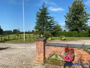 Bank Farm Cottages - Image 2