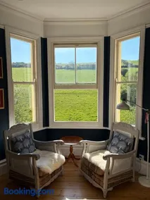 Vine House - Image 1