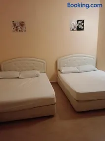Wonderful Motel - Image 2