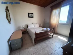 Georgaras Accommodation - Image 2