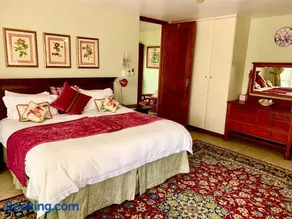 Mountain Rose Guesthouse - Image 3