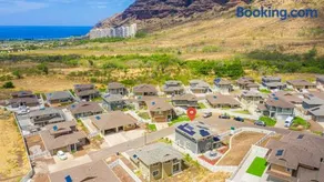 Family Vacation Home wOcean View at Makaha Valley in Secure Gated Community - Image 4