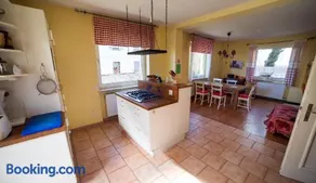 Charmantes Turmzimmer - Image 3