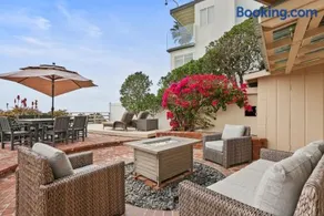 Oceanfront Paradise on Neptune - Image 1