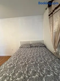 Florida Room - Image 5