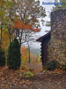 Log Cabin - Image 2