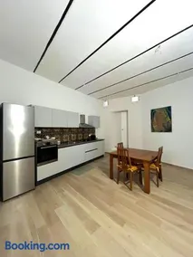 Apartment in the center of Nuoro - Image 2