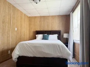 Princeton Suites - Stylish apartments in Princeton IN - Image 1