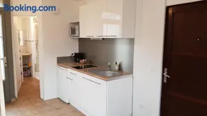 10 Rue du Bourg Neuf - Image 3