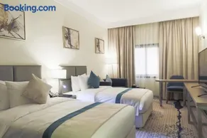 Safwat Alkhobar Hotel - Image 2