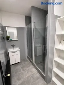 XXL Rooms Osijek - Image 3