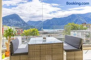 Imperial of Lugano 2 with a lake view and garden behind the station and 10 min from the lake of Lugano - Image 1