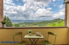 Borgo Jacopone Umbria Hillside Retreat with Pool - Image 4