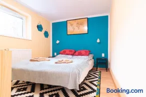 Cosy and Colorful apartment Szentendre - Image 4