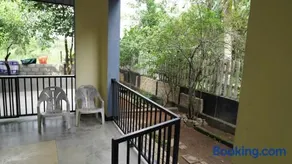 Travel Neth Lake Font Bungalow - Anuradhapuraya - Image 3