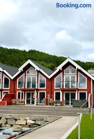 Måløy Fjordbuer moderne og luksuriøse med havutsikt - Image 2