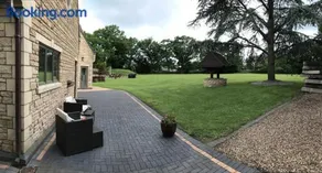 Luxury, private, secure self-contained Coach House, near Wythall and close to the NEC - Image 3