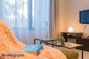 One Love Metropolitan Apartment - Image 2