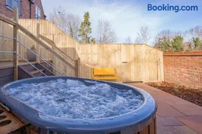 2 Bed in Pershore oc-t29050 - Image 2