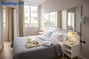 Aparthotel Montcada - Image 3