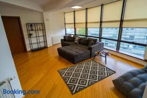 Amazing City Views - Charming Penthouse & Aparment - Image 2