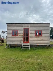 Black Bridge Cabin - Image 5