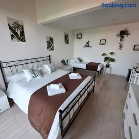 San Vincenzo Rooms - Image 4