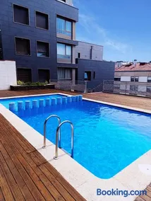 Ático Chill-Out de lujo con piscina y garaje gratis - Image 2