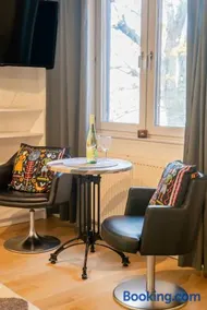 Haga Studio, Super Location with Full Comfort - Image 4