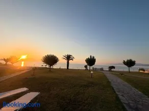 Villa Nikoleta - Beach Front luxury villa with beach access - Image 2