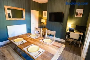 Sunrise Beach House - Great for family stays and contractors - Image 2
