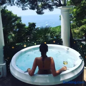 Villacore Capri - Image 2