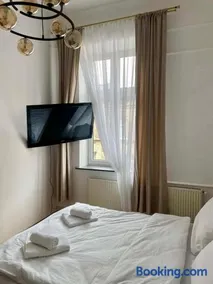 Vintage Rooms - Image 4