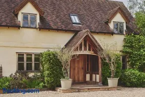 Apple Tree Cottage - Image 1
