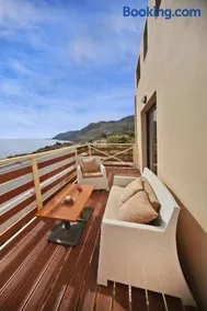 Sfakia Thea Apartments - Image 1