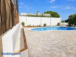 Chalet rústico con piscina y barbacoa, Valencia - Image 1