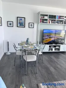 Duplex Seaview Condo - Image 4