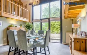 The Barn, Whitebridge Farm Holiday cottages - Image 2
