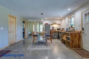 Rustic Elegance - Image 3