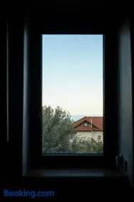 Cinema & Gaming House with View - Image 5