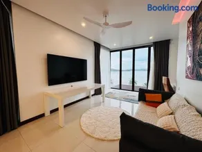 The Sunrise Ocean Villa 22 - Image 4