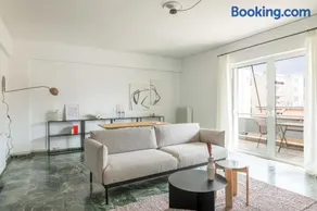 Outstanding 2BR Apartment in Cholargos by UPSTREET - Image 1