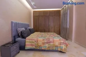 Appartement calme avec piscine et parking - Image 2