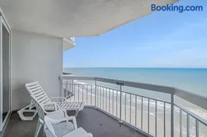 1402 Waters Edge Resort condo - Image 1