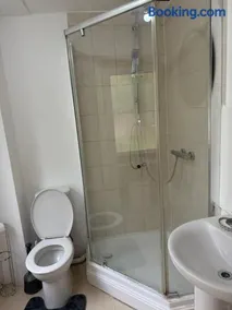 Apartment close to London Stansted airport - Image 3