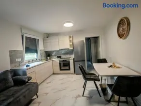 Apartma Alpine Gateway - Image 1