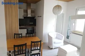 einfache zentrums nahe Wohnung - Image 1