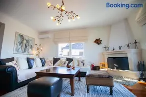 Rodon Apartment with Great View, Sauna and Jacuzzi - Image 3