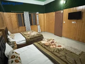 Irayanna Hills Retreat - Image 2