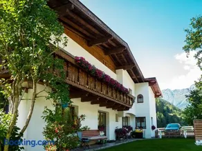 Haus Huter - Image 2